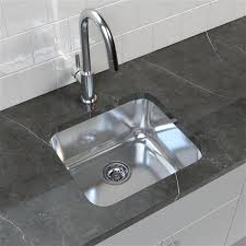 Why to Install Large Kitchen Sinks?
