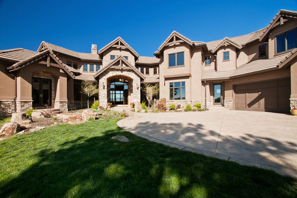 homes for sale lake forest il